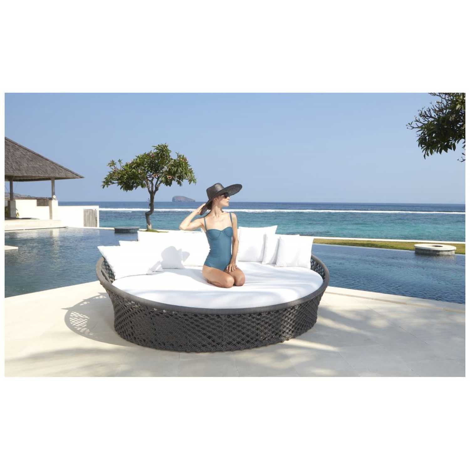 Kona Daybed - PadioLiving - Kona Daybed - Outdoor Daybed - PadioLiving