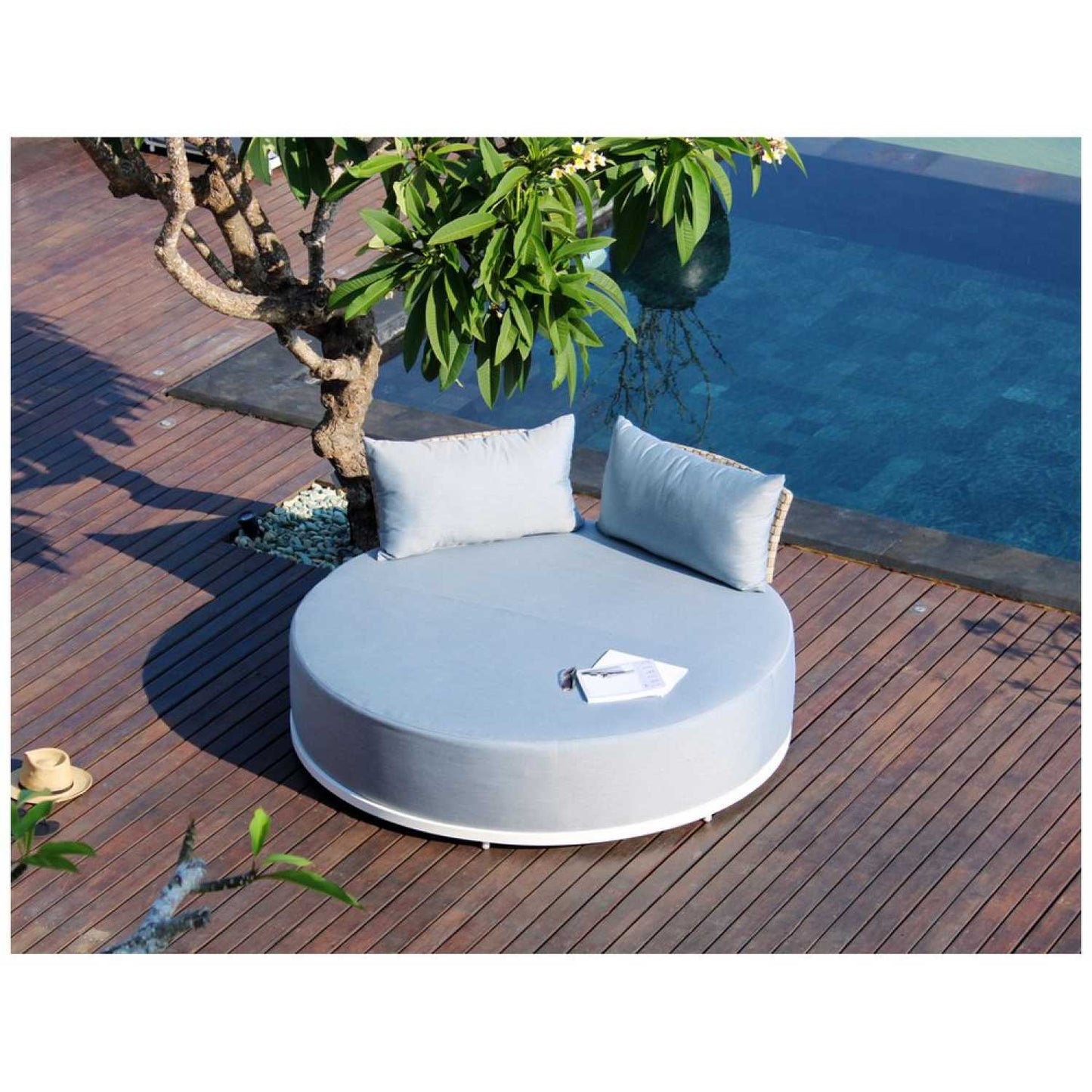 Windsor White Daybed - PadioLiving - Windsor White Daybed - Outdoor Daybed - PadioLiving