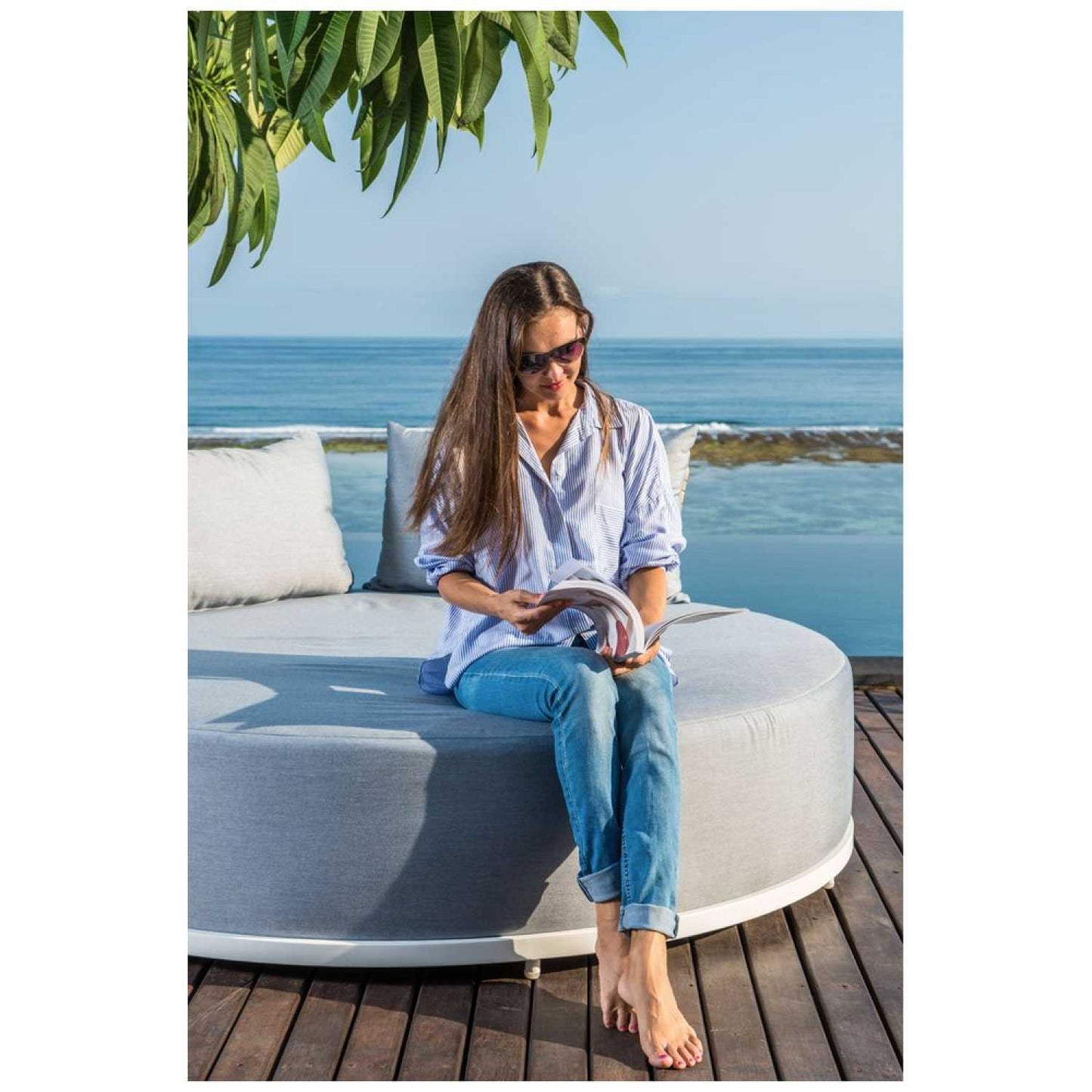 Windsor White Daybed - PadioLiving - Windsor White Daybed - Outdoor Daybed - PadioLiving